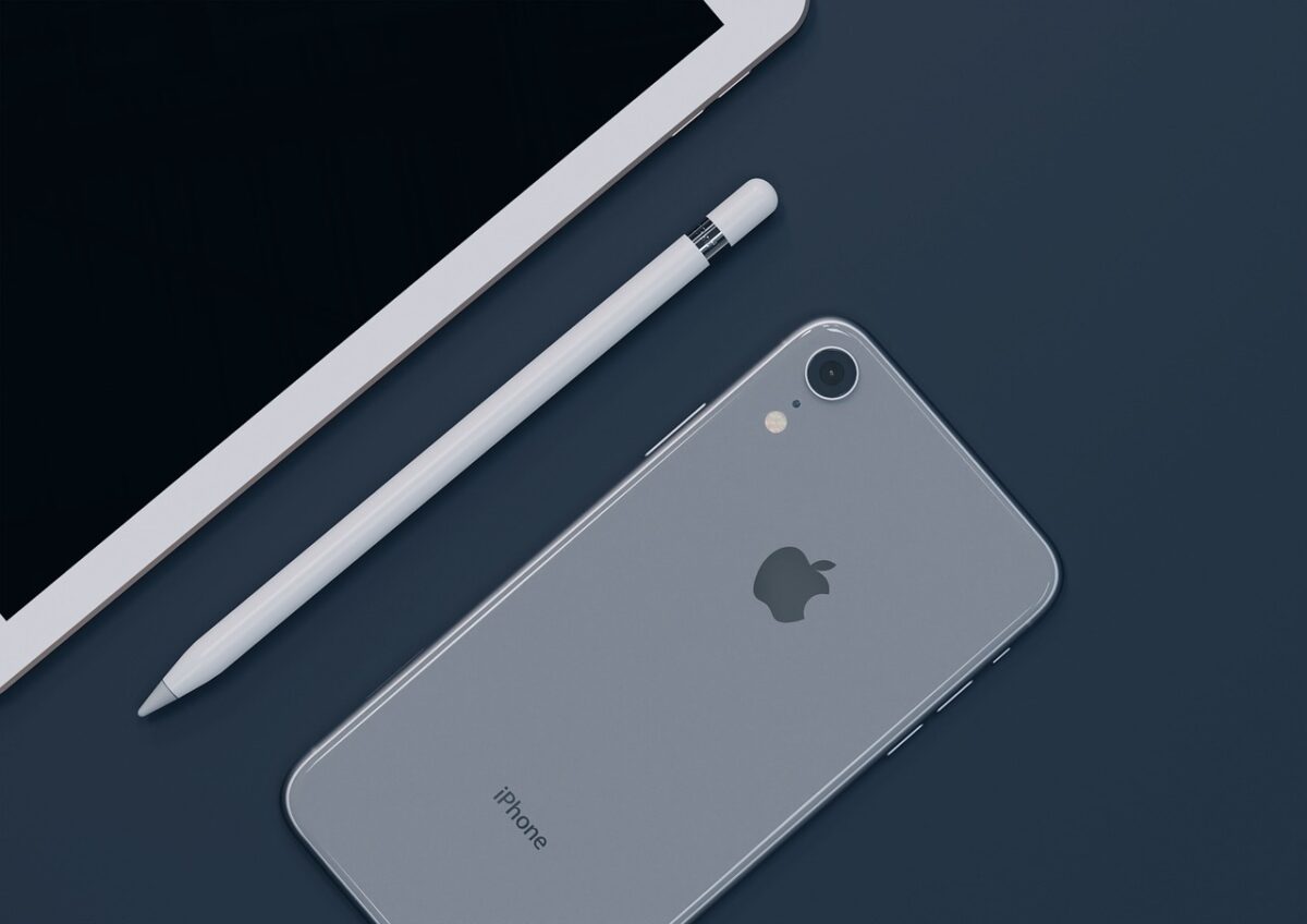 アップルのスマートフォン。スティーブジョブズの象徴